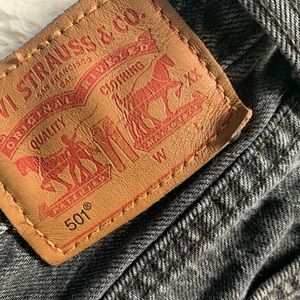 Levi 501 button up shorts